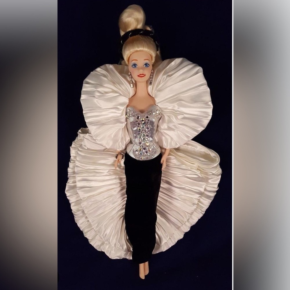 NIB Make Offer! Vintage Porcelain Crystal Rhapsody Presidential Barbie